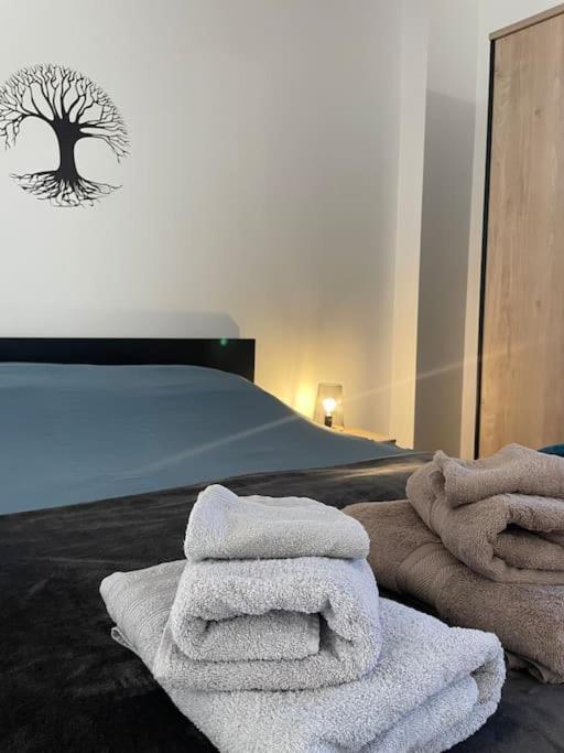 Apt Neuf A 1 Min De La Mer A Sausset Exteriör bild
